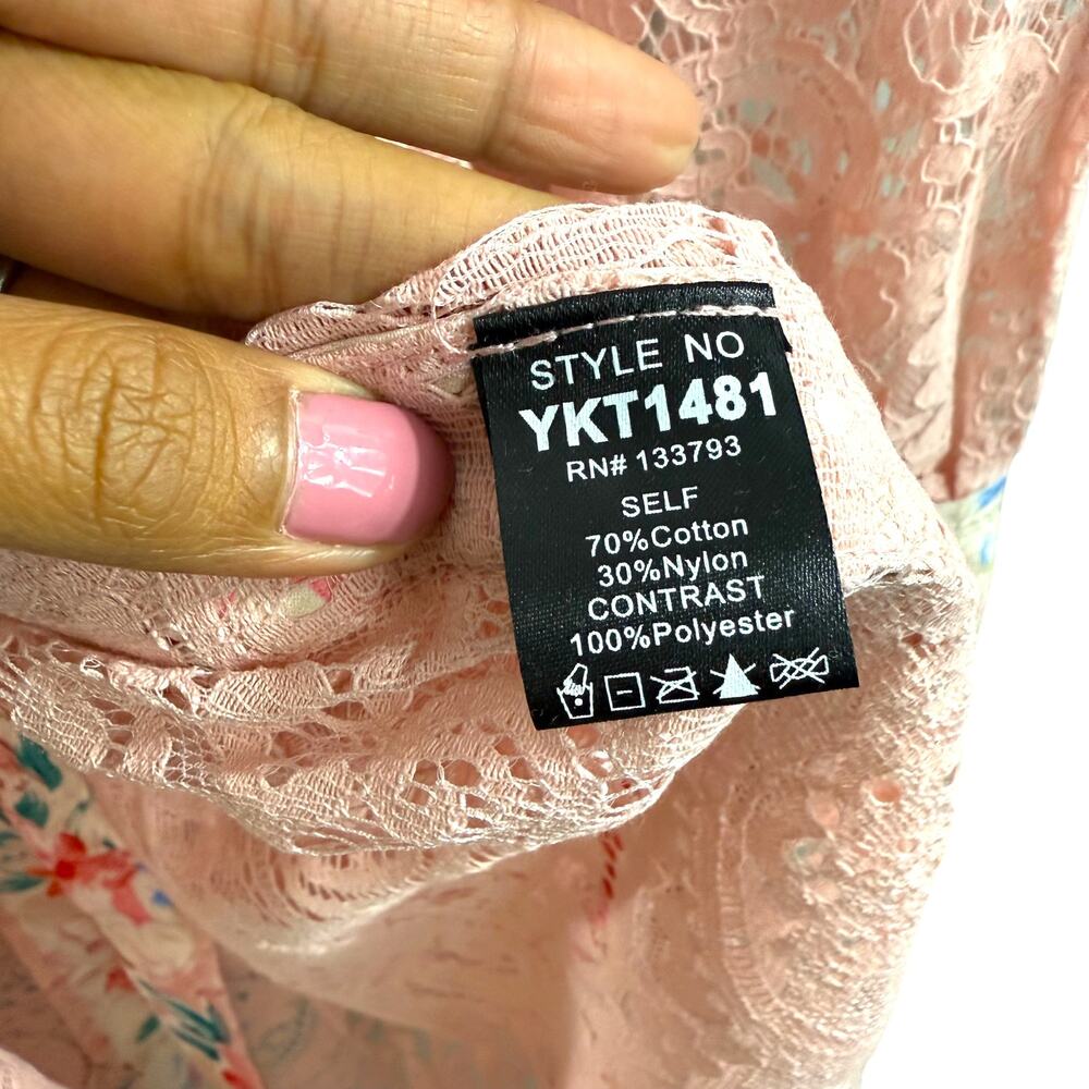 New POL‎ Pink Lace Duster Robe L Floral Trim Boho Coquette Cottagecore Kimono - Picture 8 of 9
